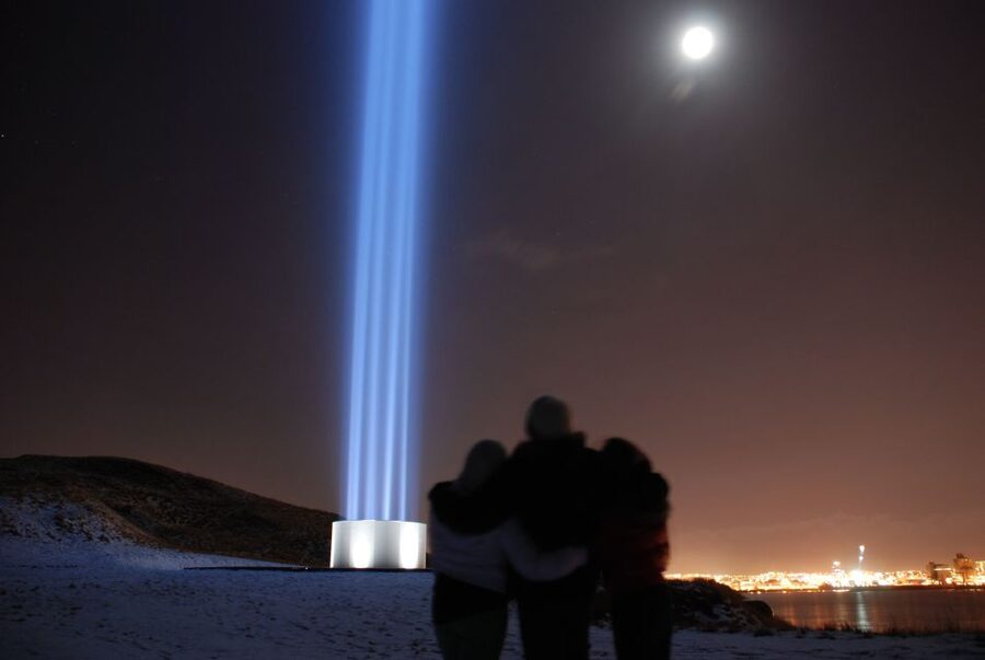 Reykjavik: 2-Hour Imagine Peace Tower Tour - Why the Imagine Peace Tower feels different at night