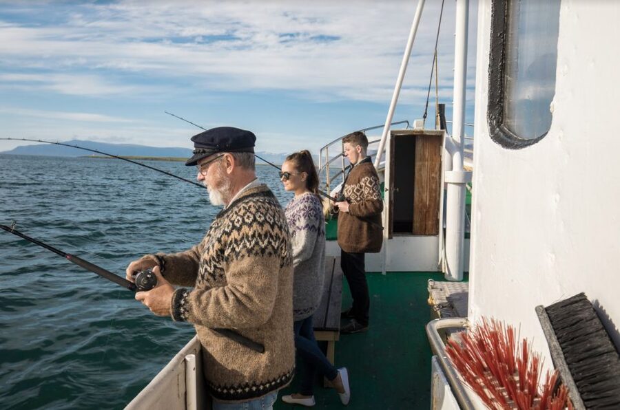 Reykjavik: 3-Hour Sea Angling Gourmet Experience Tour - Fishing the Faxaflói grounds from Reykjavik
