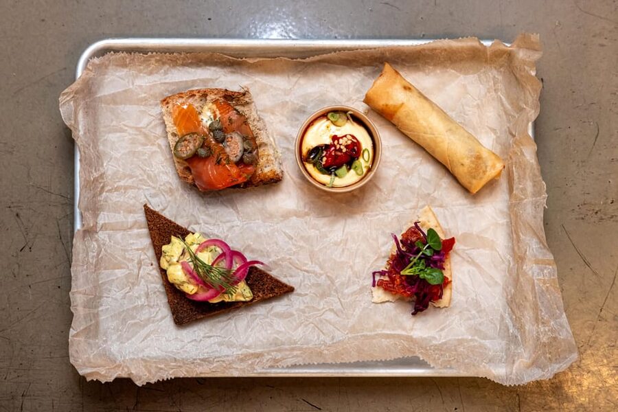Reykjavik: Christmas Food Tour with Tastings and Drinks - Reykjavik Christmas food in one compact evening