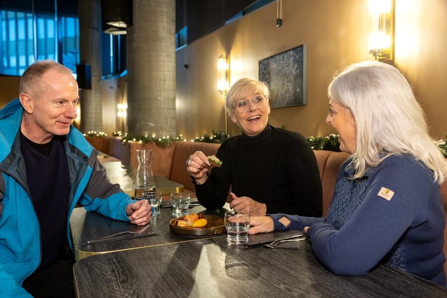 Reykjavik: Christmas Food Tour with Tastings and Drinks - Smoked lamb, glazed ham, and the Icelandic Christmas table