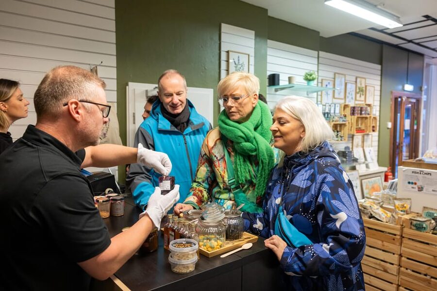 Reykjavik: Christmas Food Tour with Tastings and Drinks - The Little Christmas Store and the local gift