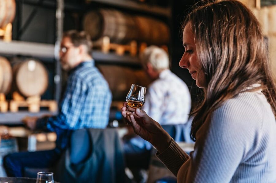 Reykjavik: Eimverk Distillery Guided Tour with Tasting - The welcome drink and first taste