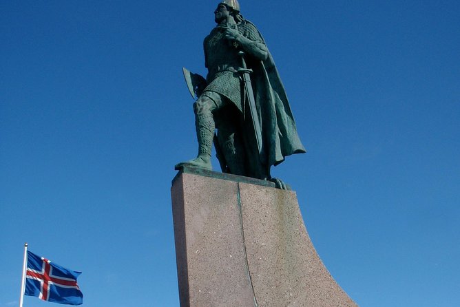 Reykjavik Food Tour and City Walk - PRIVATE TOUR - The oldest café, pastries, and a hot drink