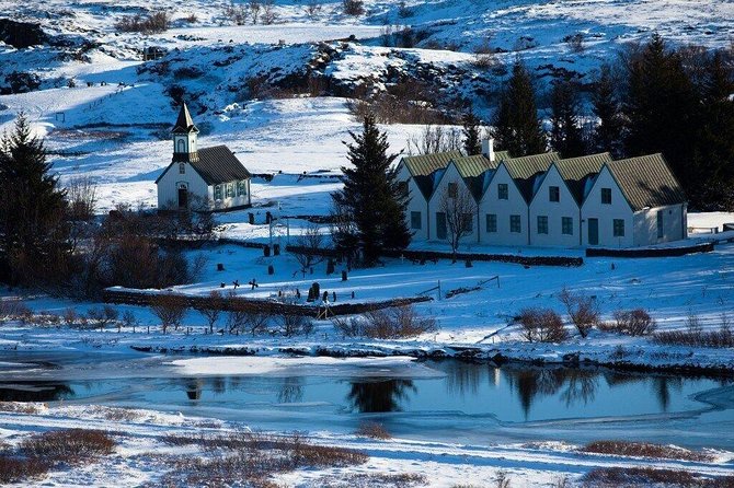Reykjavik: Golden Circle and Northern Lights Small-Group Tour - Kerið and the extra stops: useful, but ask about the schedule