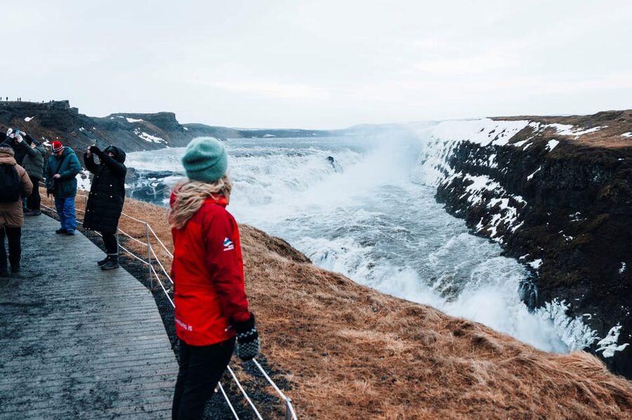 Reykjavík: Golden Circle and Silfra Snorkeling Combo Tour - How the 10-hour schedule works