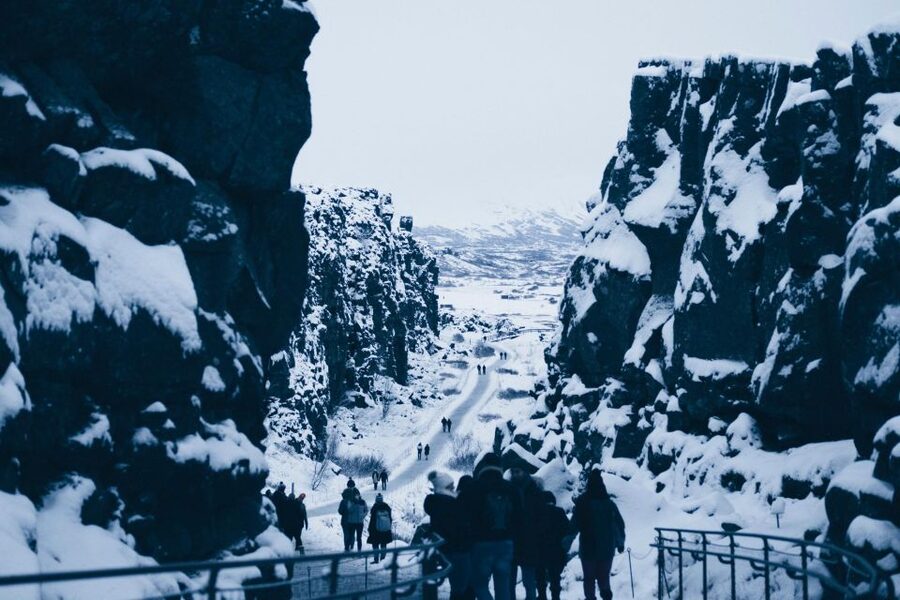 Reykjavík: Golden Circle, Blue Lagoon, and Aurora Tour - The guides can shape the whole day