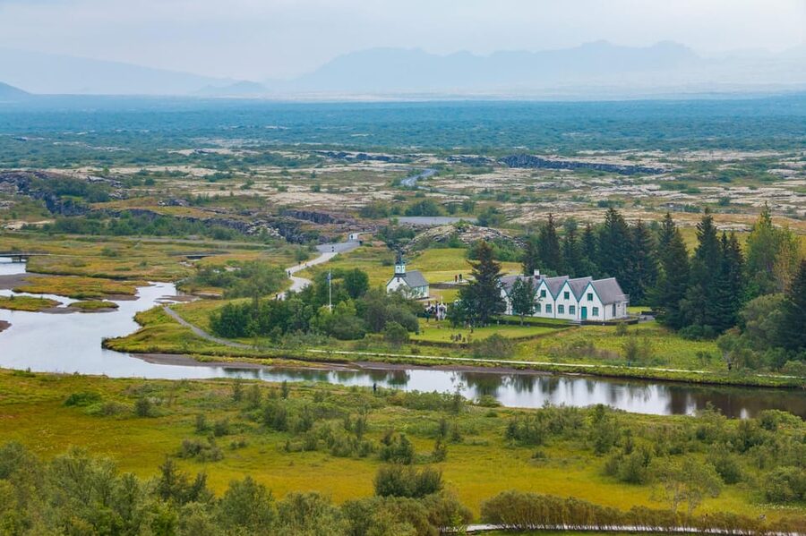 Reykjavik: Golden Circle, Crater & Blue Lagoon Minibus Tour - Why this 11-hour route works for a first Iceland trip