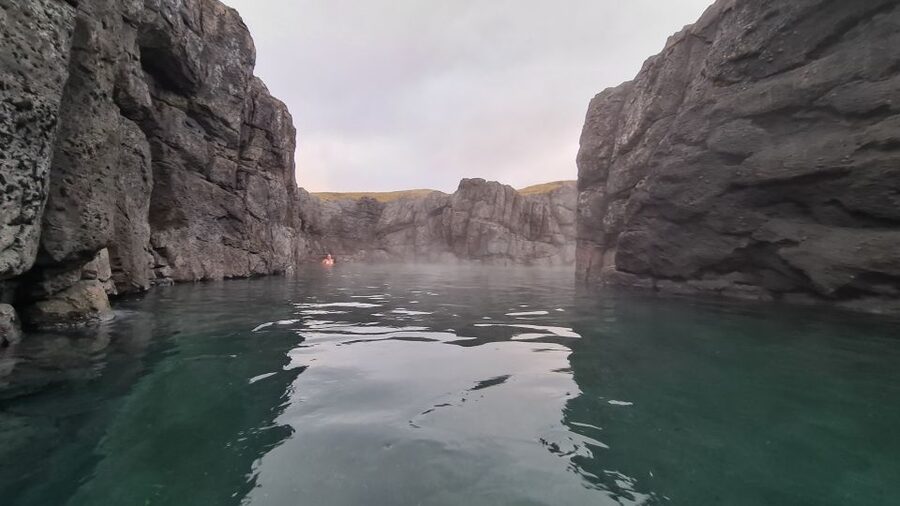 Reykjavik: Golden Circle, Kerid Crater and Sky Lagoon Tour - Guides shape the day