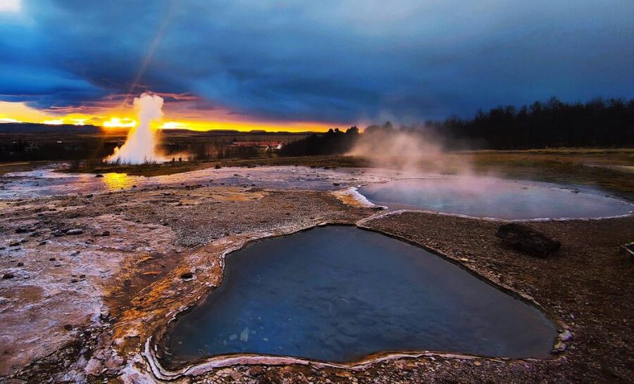 Reykjavik: Golden Circle, Kerid Crater and Sky Lagoon Tour - Thingvellir: geology and Iceland’s old meeting place