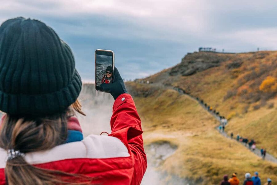 Reykjavík: Golden Circle, Secret Lagoon, & Friðheimar Tour - Brú horse farm and the road to Gullfoss