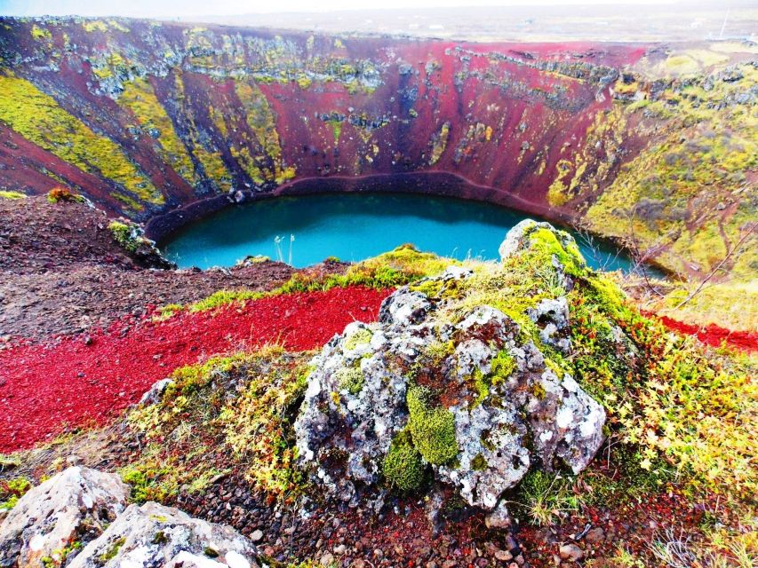 Reykjavik: Golden Circle, Tomato Farm and Kerið Crater Tour - Öxarárfoss and the first short walk