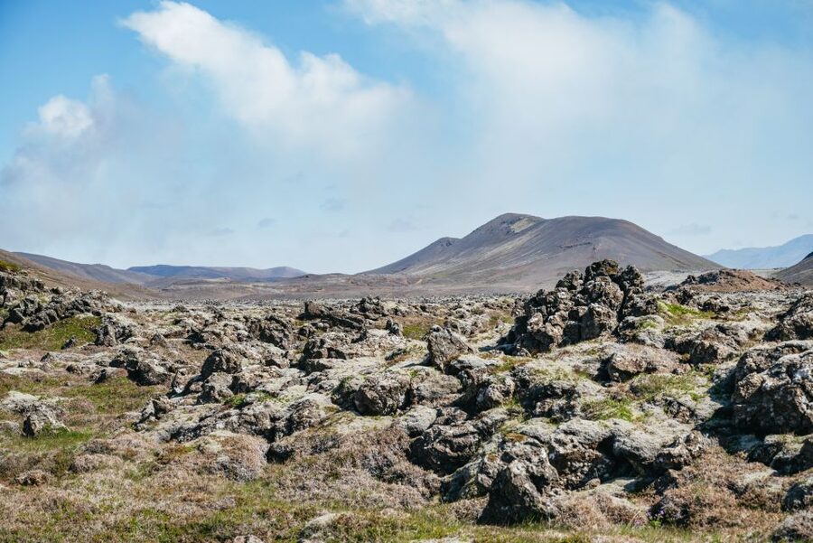 Reykjavik: Guided Tour to Volcano and Reykjanes Geopark - How difficult is the hike?