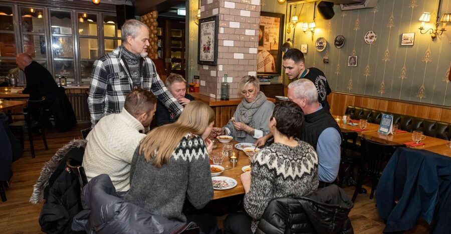 Reykjavik: Icelandic Food Tour - First bites: comfort food before the dare