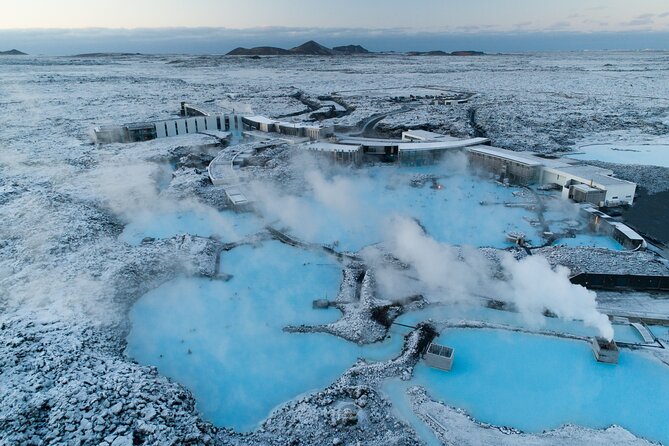 Reykjavik/Keflavik: Blue Lagoon Private Transfer - Entering the Blue Lagoon without a taxi scramble