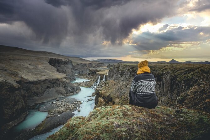 Reykjavík: Landmannalaugar & Icelandic Highlands Super Jeep Tour - Key details at a glance