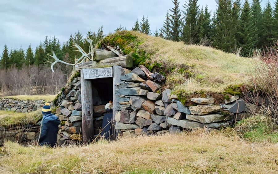 Reykjavik: Lava Cave, Hot Springs, and Waterfalls Tour - Guides, group size, and the feel of the day