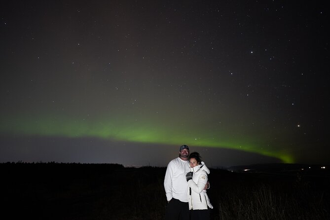 Reykjavik Northern Lights Tour with Pro Aurora Photos Small Group - Cold-weather planning that actually matters