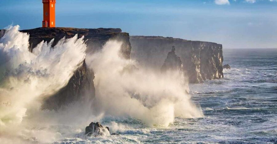 Reykjavik: Private Snaefellsnes and Kirkjufell Jeep Tour - Why Snaefellsnes makes a strong one-day outing