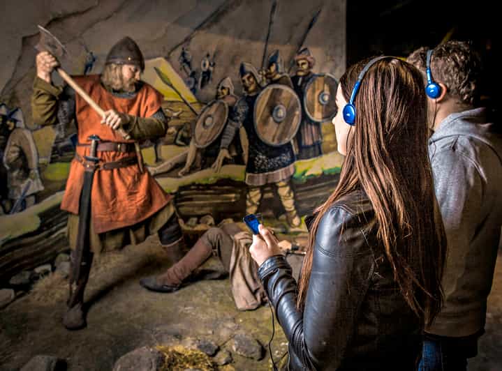 Reykjavik: Saga Museum Entry Ticket - The 35-minute route and its twenty scenes
