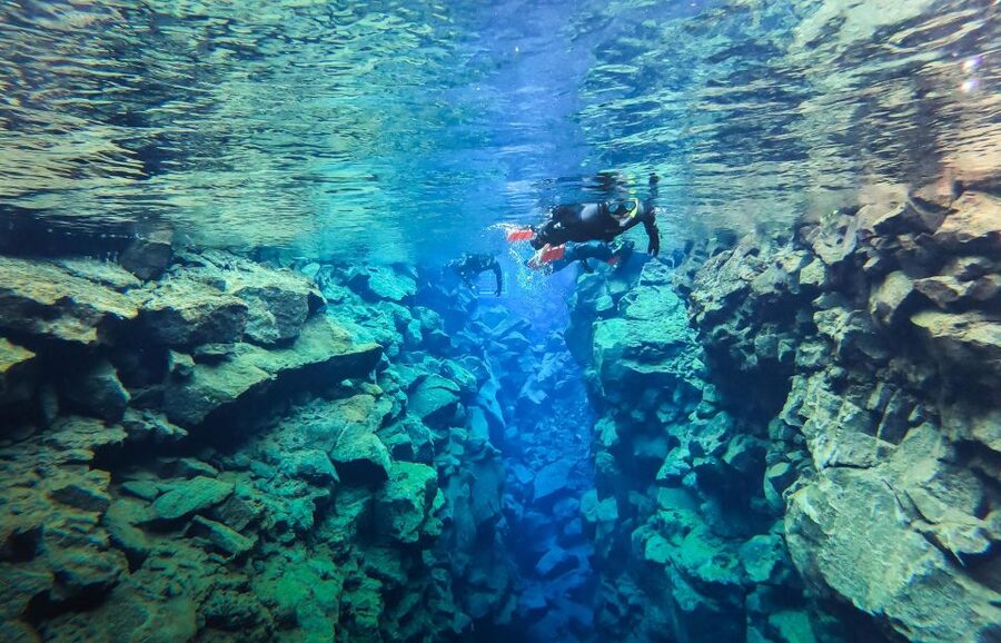 Reykjavík: Silfra Fissure Snorkeling between Two Continents - Entering the Water at Silfra