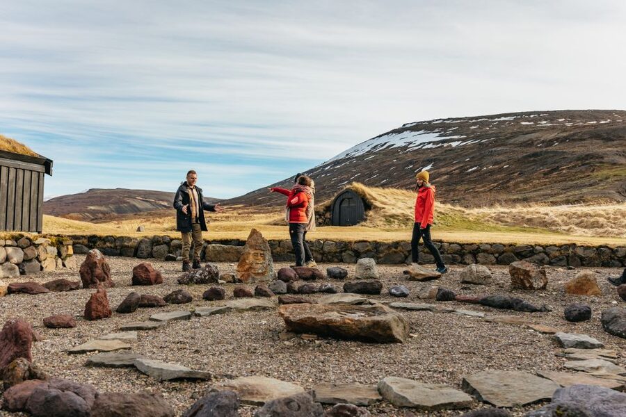 Reykjavik: Silver Circle Tour, Canyon Ride, & Thermal Baths - Husafell, turf houses, and the lifting stone