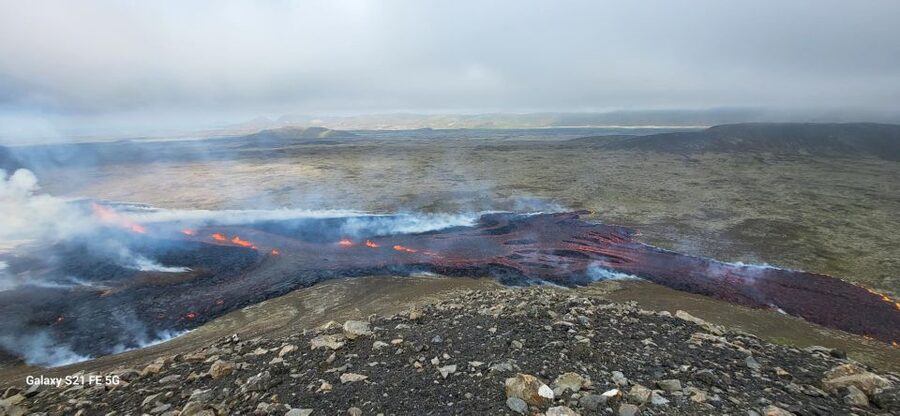 Reykjavík: Volcano Hike, Visit Grindavík and Blue Lagoon - Transport, timing, and the nine-hour schedule