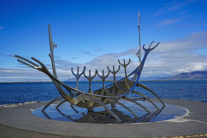 Reykjavík Walking Tour - A short Reykjavík walk with an unusual ending