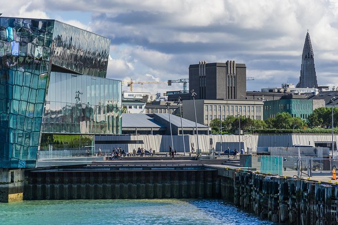 Reykjavik Walking Tour - Walk with a Viking - The oldest graveyard and a thoughtful pause