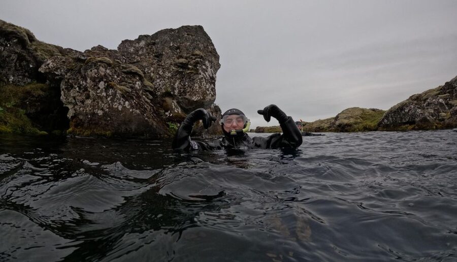 Silfra: Fissure Snorkeling Tour with Underwater Photos - Around 50 minutes in the Silfra water