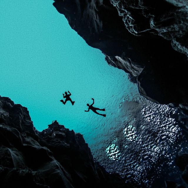 Silfra: Leidarendi Lava Caving & Snorkeling Tour with Photos - Who should book this combination?