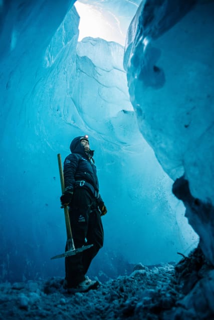 Skaftafell: Blue Ice Cave & Glacier Hike on Vatnajökull - Should you book the Falljökull ice cave tour?