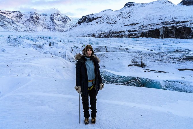 Skaftafell: Blue Ice Glacier Hike on Vatnajökull - A guide-led lesson in glacial geology
