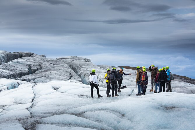 Skaftafell Glacier Hike 3-Hour Small Group Tour - What the guide adds to the walk