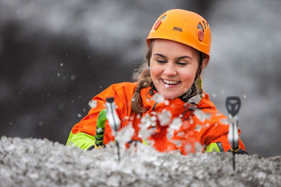 Skaftafell: Glacier Hike and Ice Climbing Guided Experience - Why the ice climbing matters at Falljökull