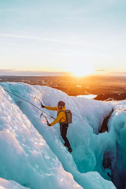 Skaftafell: Glacier Hike & Ice Climbing Adventure - Six and a Half Hours on Vatnajökull