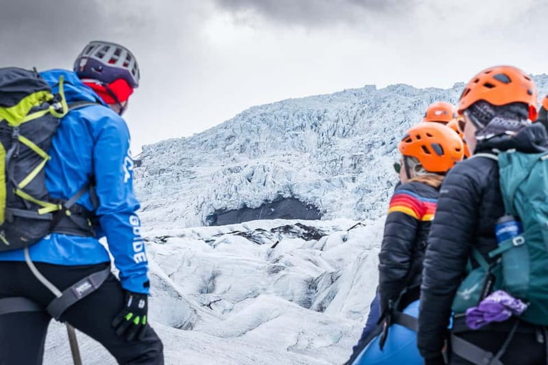 Skaftafell: Half-Day Vatnajökull National Park Glacier Hike - Freysnes meeting point and the 4x4 ride