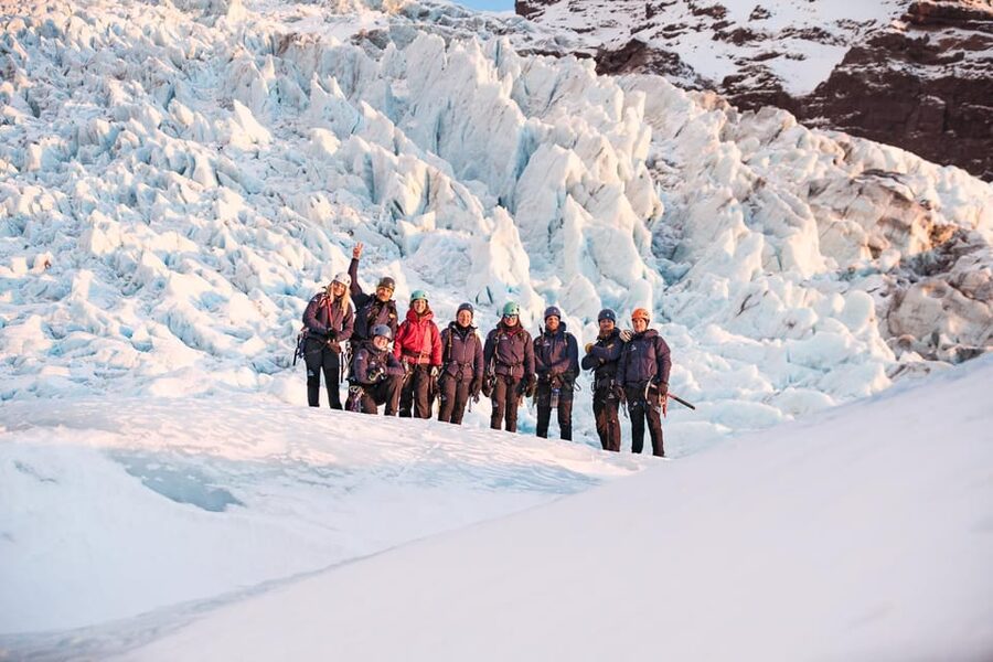 Skaftafell: Small-Group Vatnajökull Glacier Hike (Moderate) - Who should book this experience?