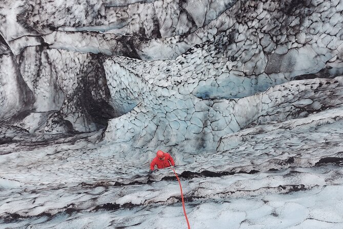 Small-Group Ice Climbing and Glacier Hiking in Solheimajokull - The small group is worth paying for