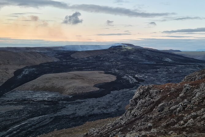 Small Group Volcano Hike with a Professional Geologist - What you can learn from the lava