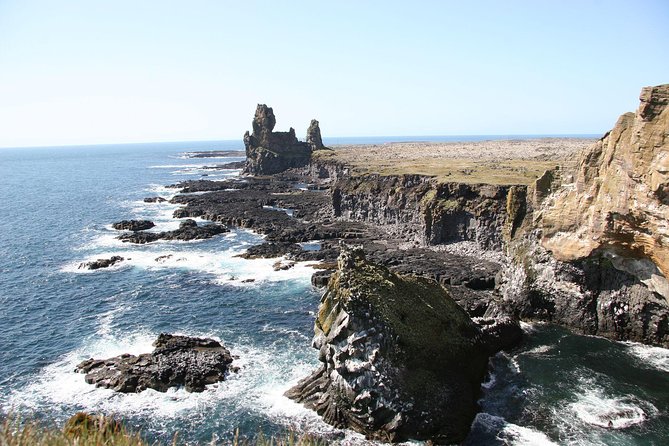 Snaefellsnes National Park and Natural Wonders from Reykjavik - Djúpalónssandur: black pebbles and fishing memories