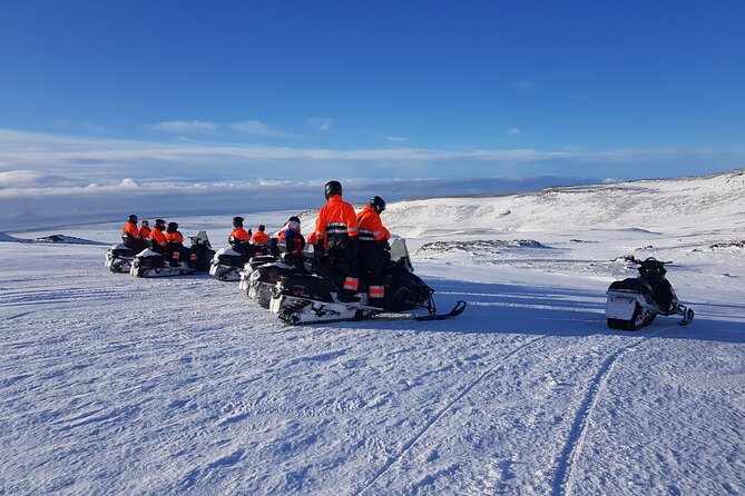 Snowmobiling on Eyjafjallajökull - The view from the glacier