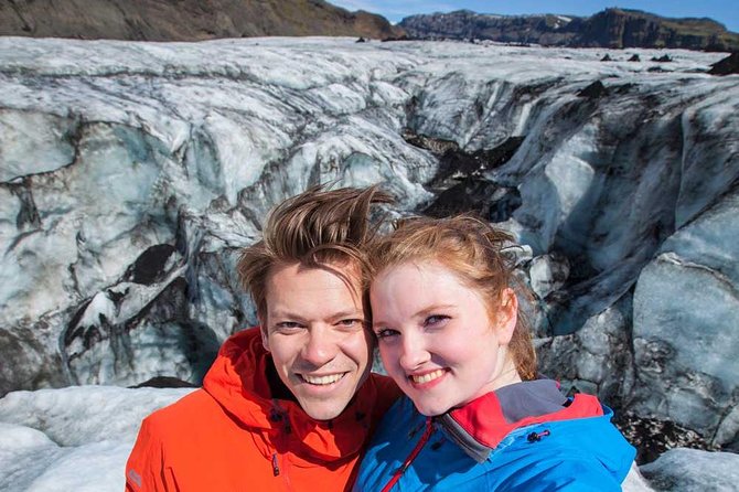 Sólheimajökull Glacier Hike – Adventure in a Small Group - How to make the most of the three hours