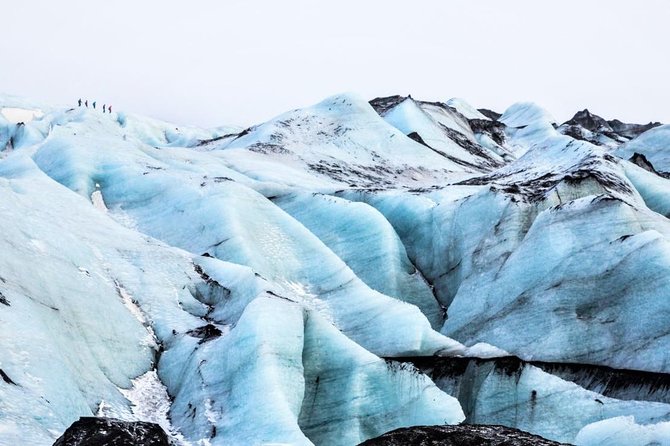 Sólheimajökull Glacier Hike & Ice Climbing Intro - Small Group - Who will get the most from this experience
