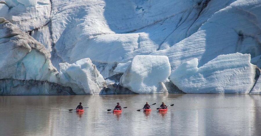 Sólheimajökull: Guided Kayaking Tour on the Glacier Lagoon - Why the lagoon is worth seeing from a kayak