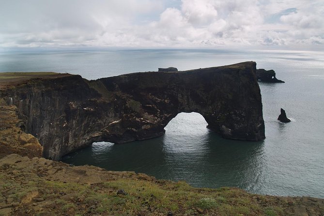 South Coast and Glacier Lagoon Day Trip by Super Jeep from Reykjavik - Fjaðrárgljúfur adds a narrow, carved canyon