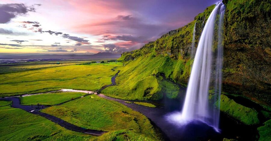 South Coast of Iceland. Black beach, glaсier, waterfalls... - Skógafoss Gives You Power and Perspective