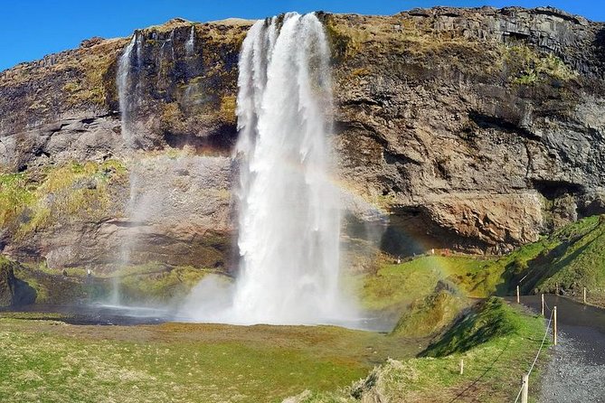 South Coast. Private Day Tour from Reykjavik - What the private guide adds