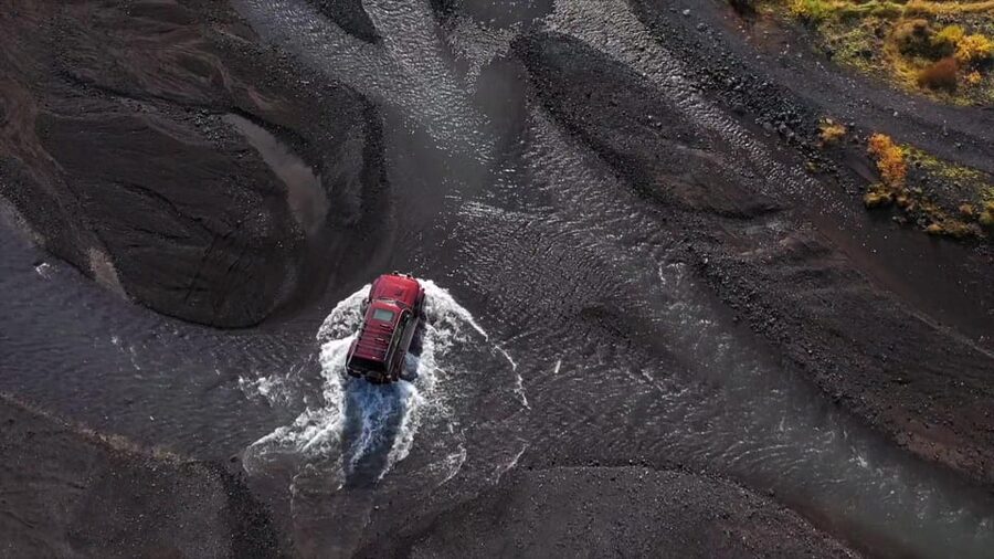 Super Jeep Private tour in Þórsmörk - Gígjökull glacier views