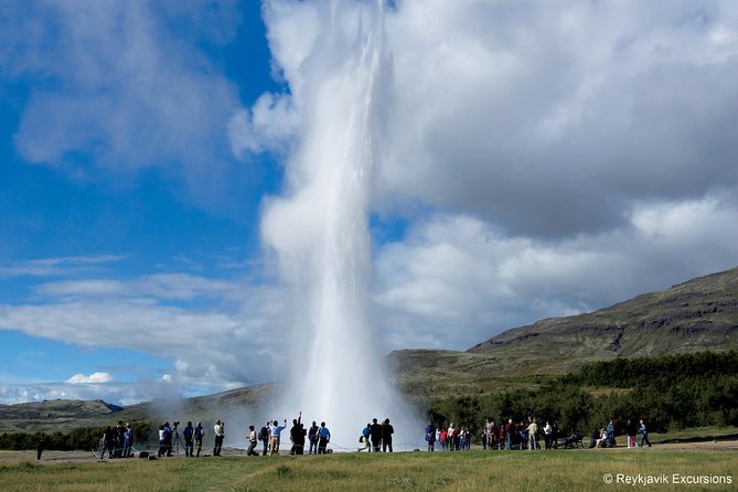 The Golden Circle Guided Bus Tour from Reykjavik - Why this six-and-a-half-hour route works
