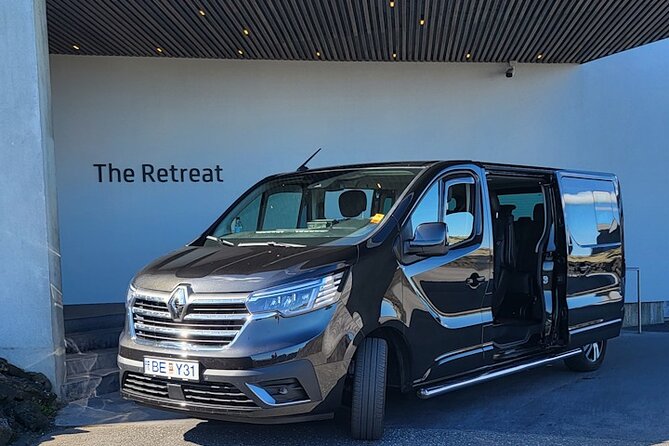 Transfer from Reykjavik - Private airport transfer to KEF Airport - A direct ride when your flight time matters